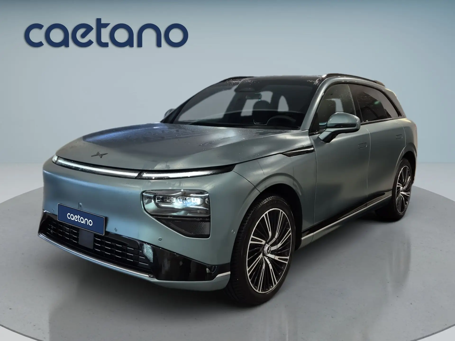 XPeng G9